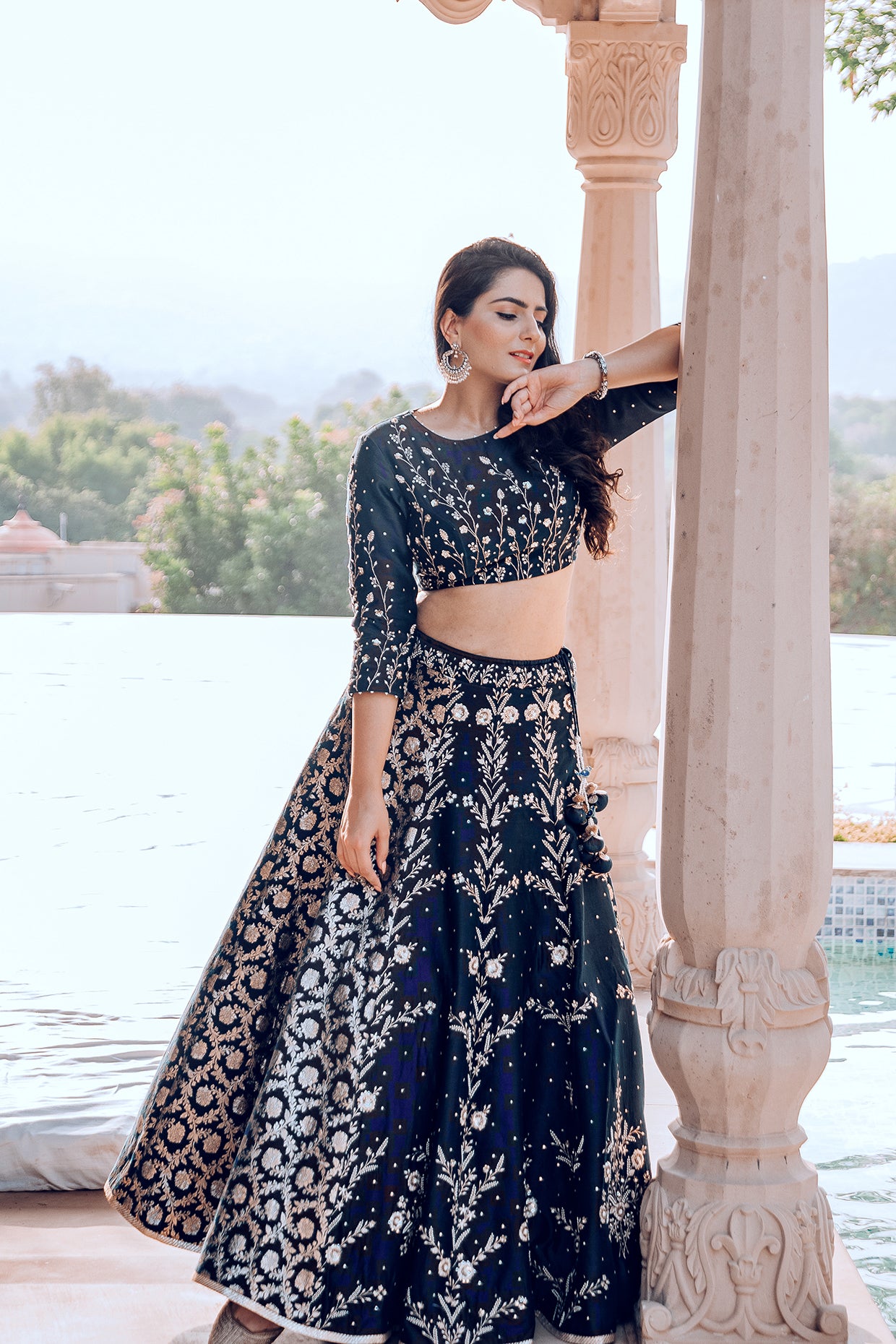 Surbhi Sethi Dua In Indigo Banarasi Concept Lehenga Set