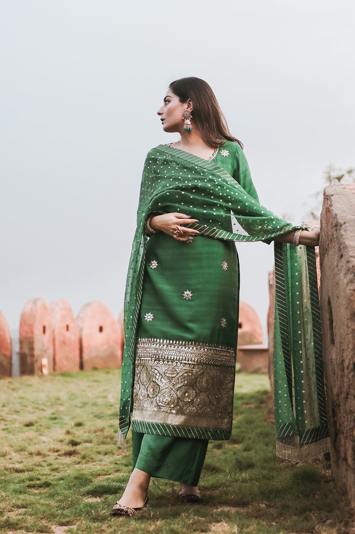 Surbhi Sethi in Green Embroidered Straight Kurta Set